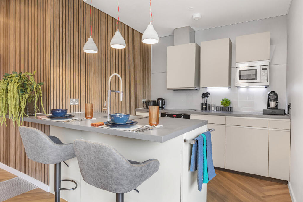 Reception/Kitchen