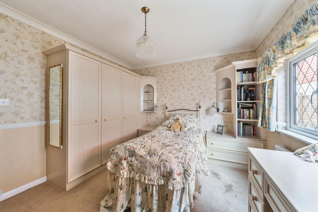 1328529-7-6888d22...