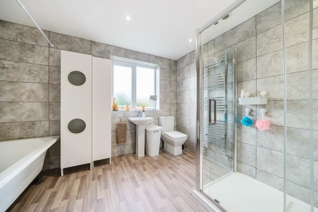 BATH &amp; SHOWER ROOM.jpg