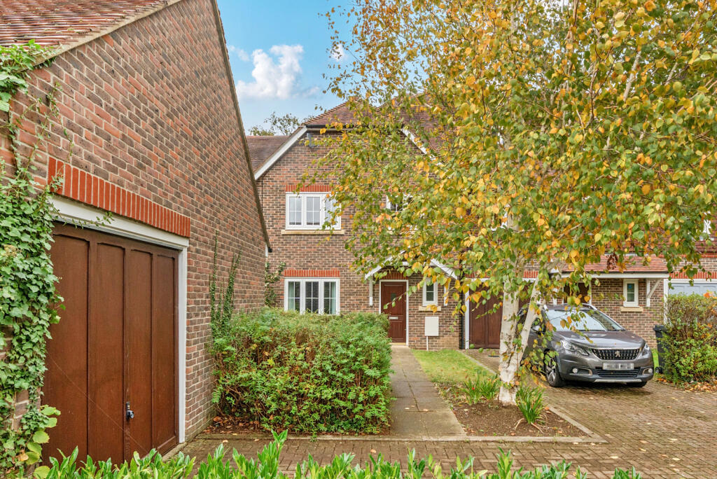 1374258-21-6908ba...