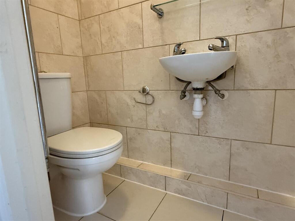 Bedroom One En-Suite