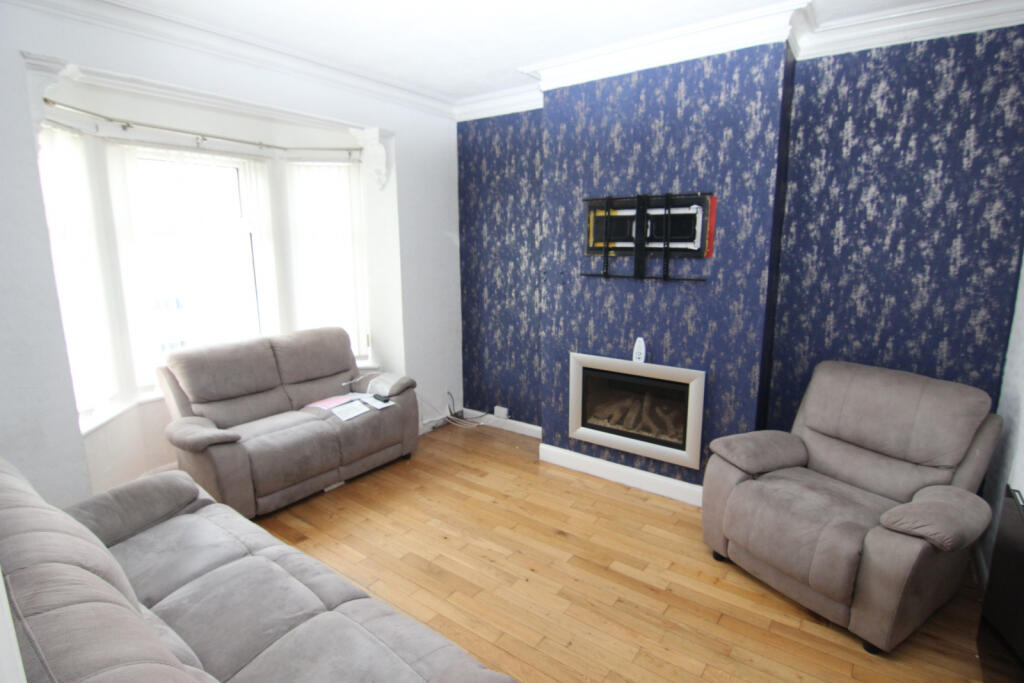 3 Bedroom Terraced for Sale