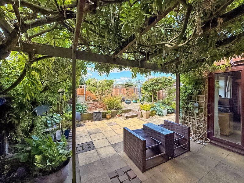 GARDEN