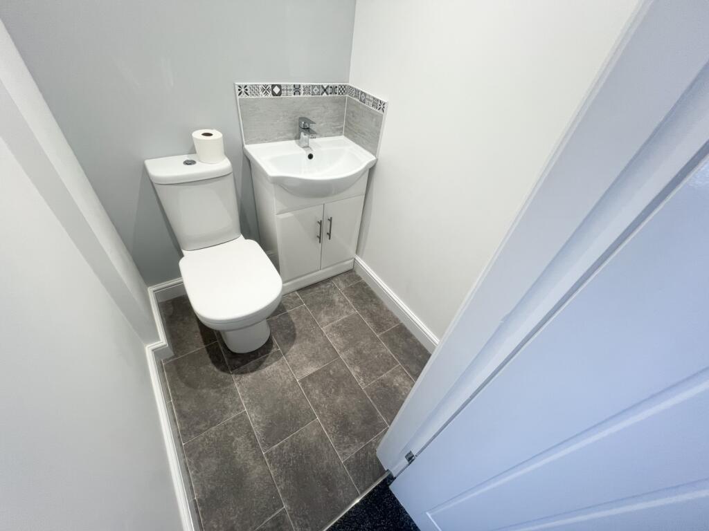 Dixon Street EweMove-6