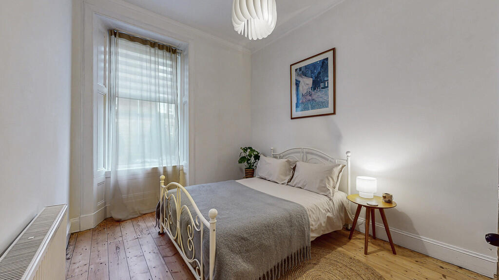 38-print-76 White...