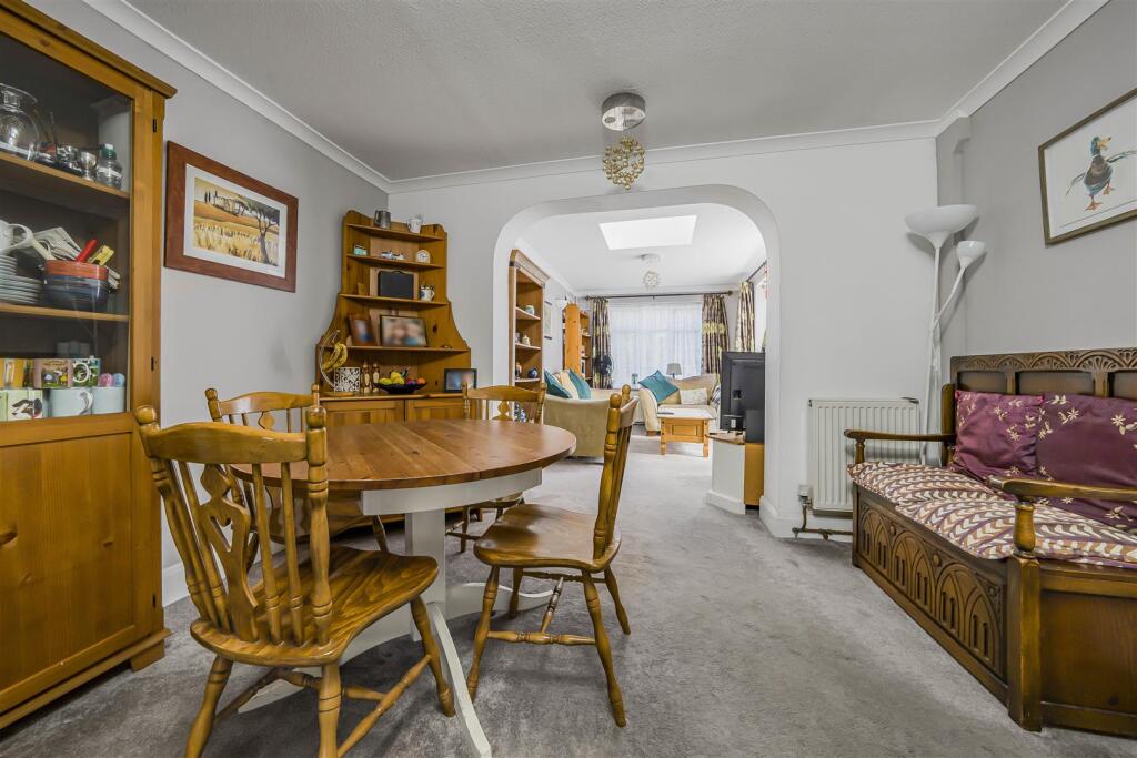 Photo Sep 04 2025, 3 37 51 PM.jpg