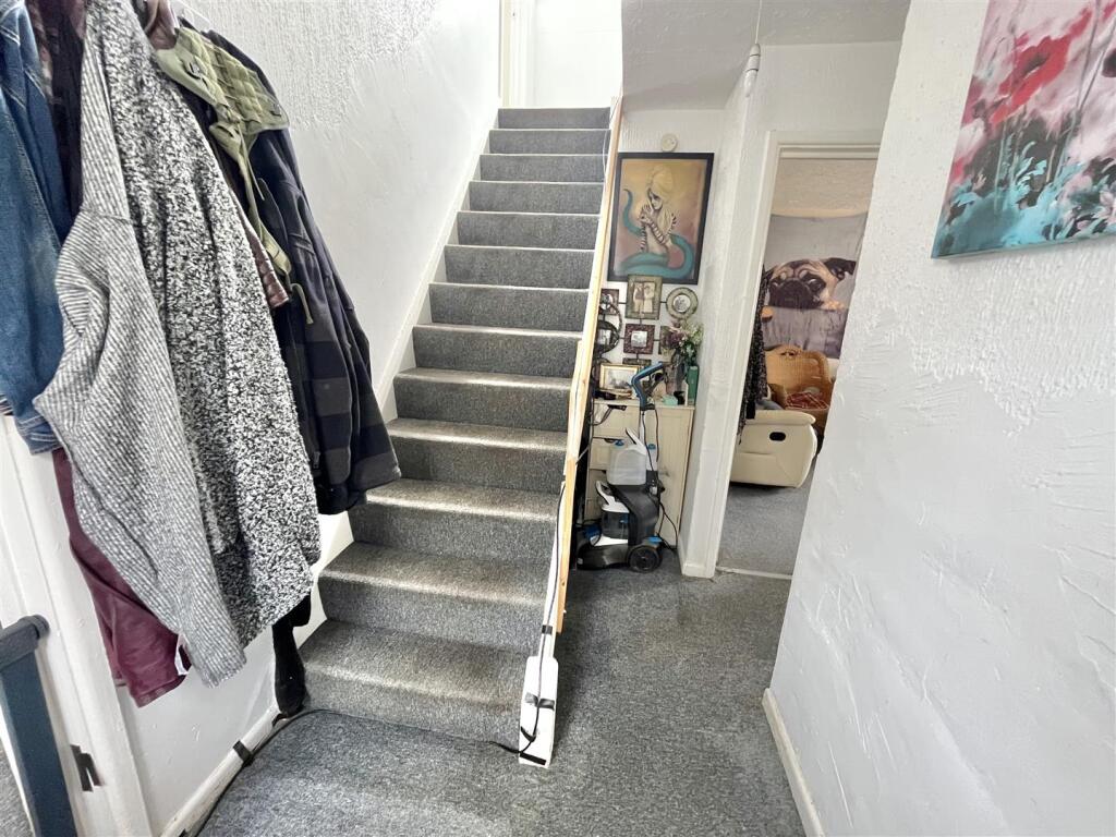 ENTRANCE HALLWAY