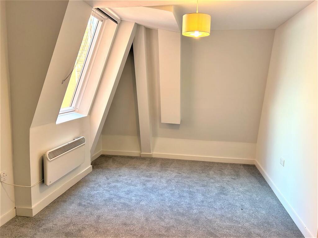 bedroom.jpg