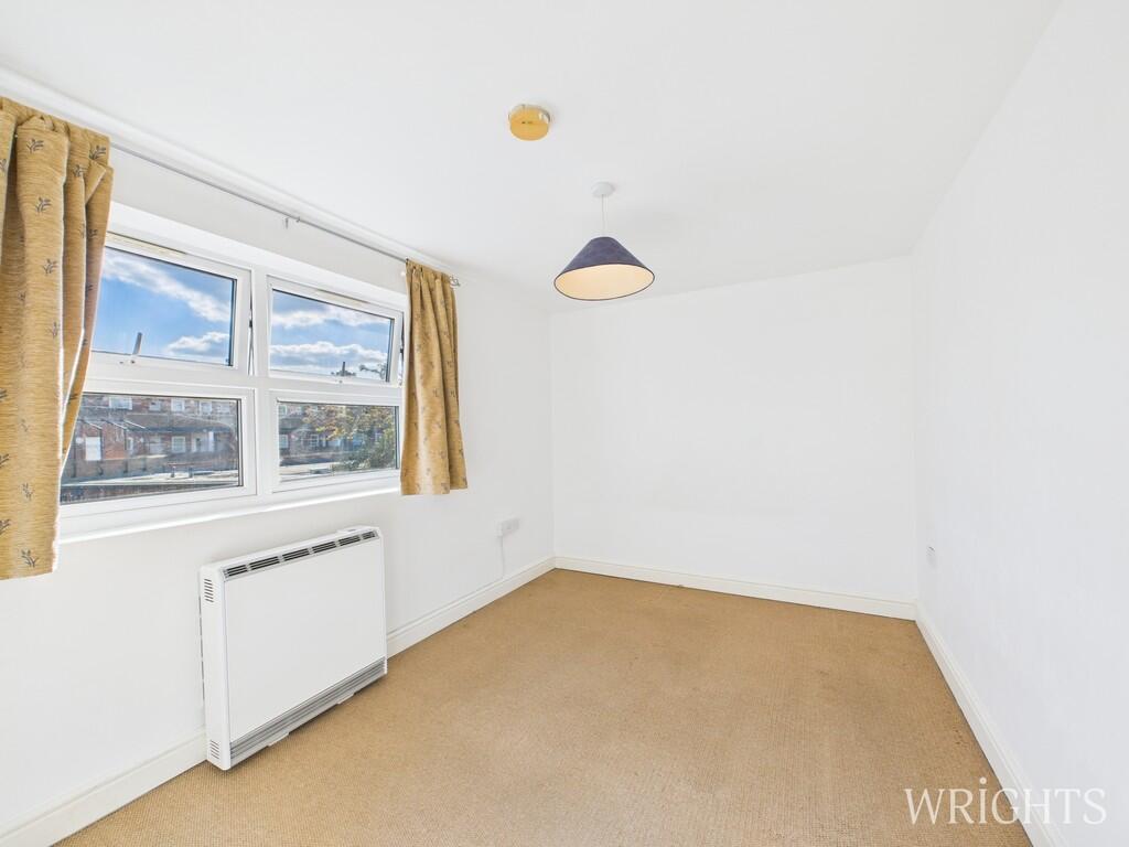 CAM05659G0-PR0008...