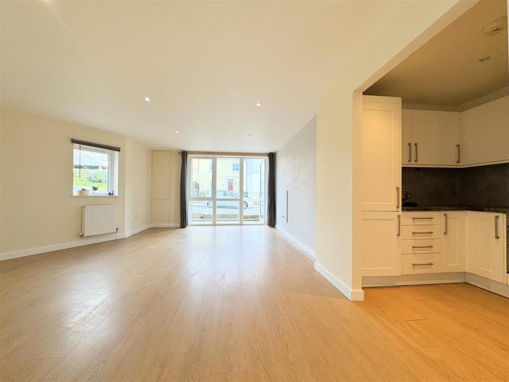 Lounge Diner