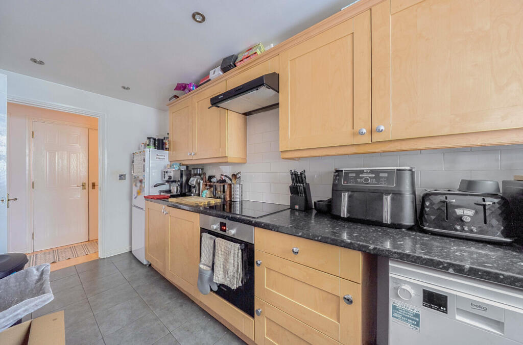 1365847-17-68ece2...