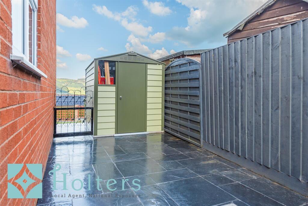 70 Rocke's Meadow, Knighton-32.jpg