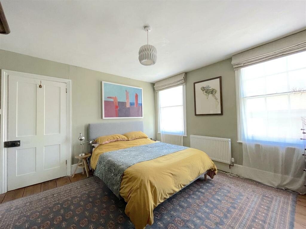 Bedroom One (2).jpeg