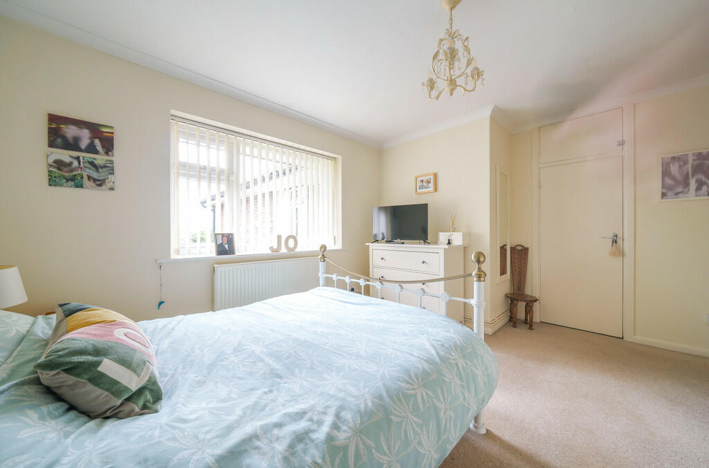 bedroom1-3