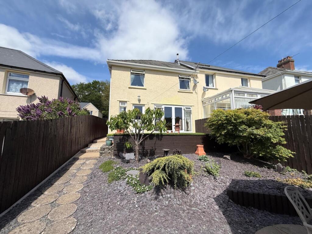 PHOTO-2025-05-03-19-44-27 3