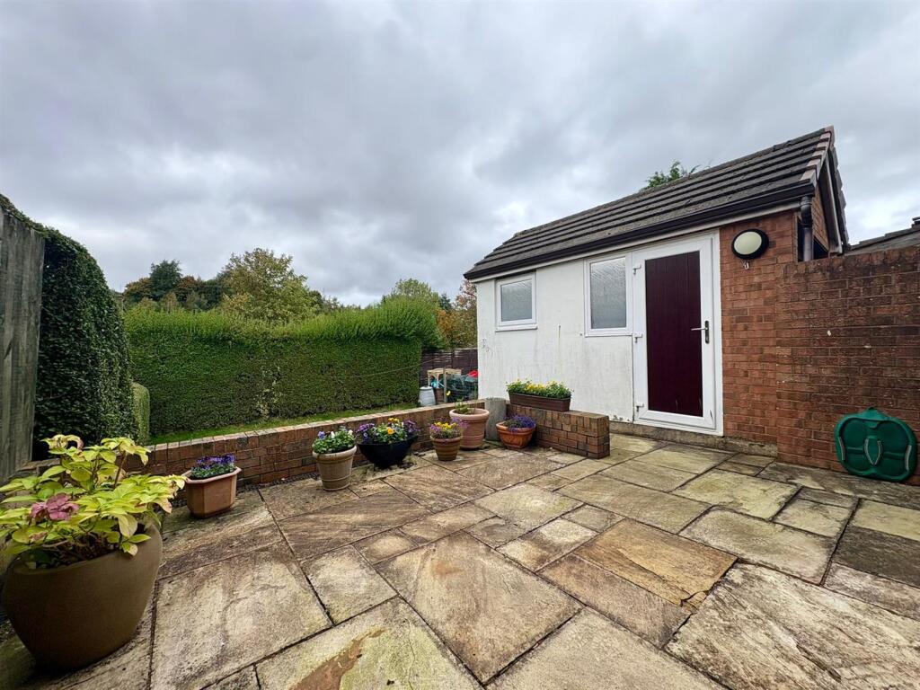 PHOTO-2025-10-13-15-45-45 2.jpg