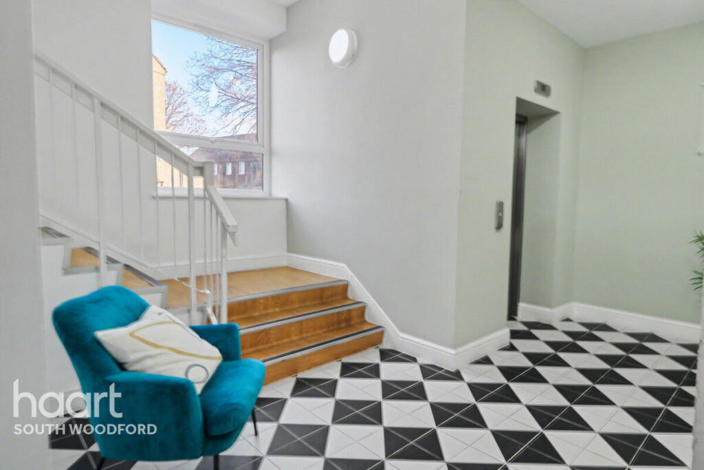 Eastwood Close, South Woodford