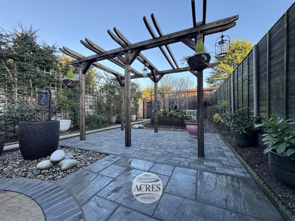 IMG_3656 (Large).jpg