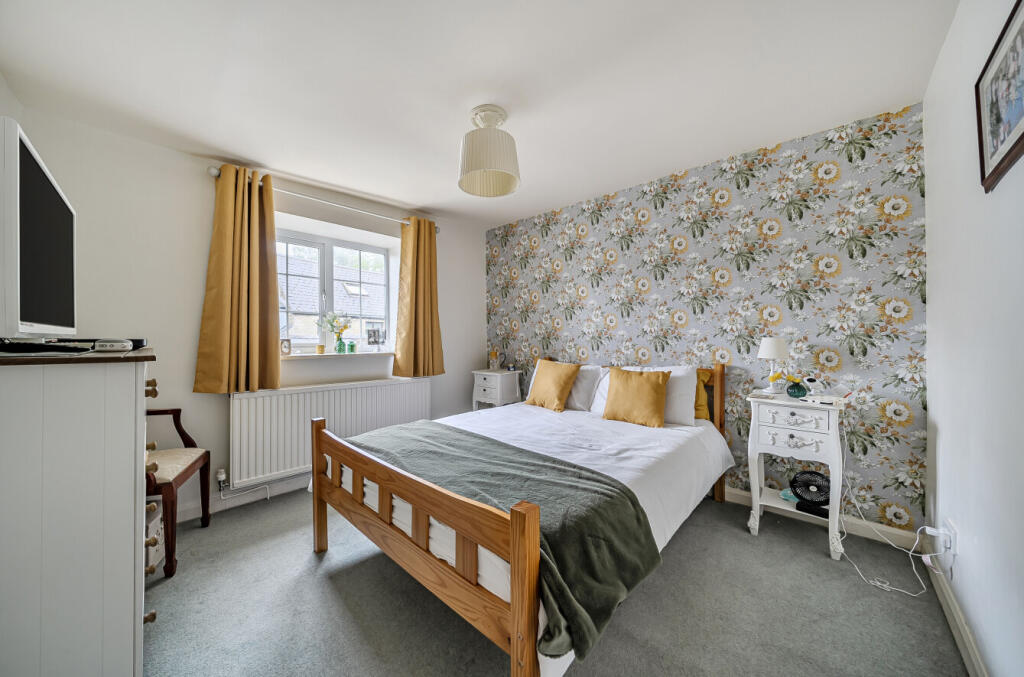 1299734-28-683619...