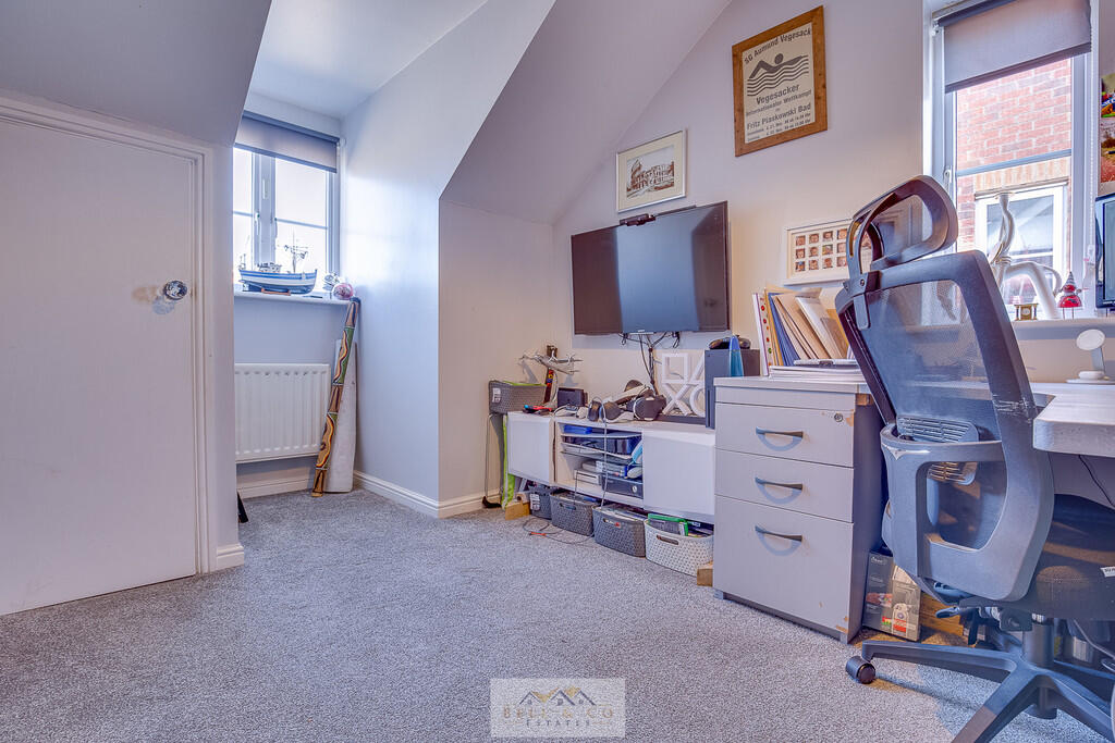 Bedroom 4.1