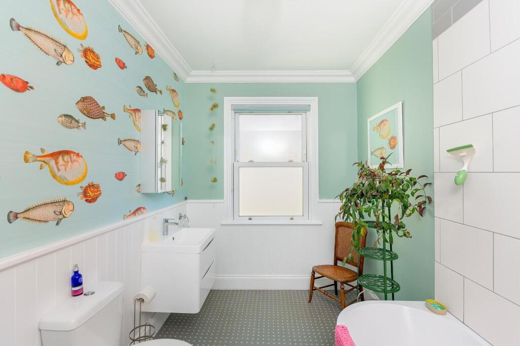 1A1SBR - Bathroom B.jpg