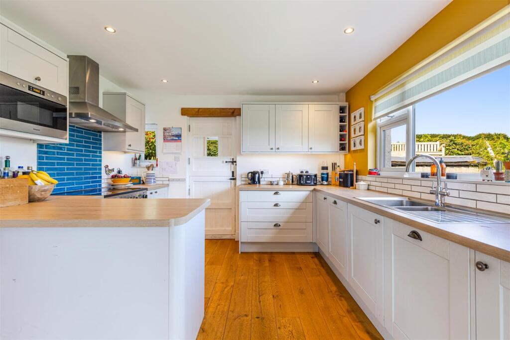 A28 - Avalon Kiln Lane Stokenham - 250702.jpg