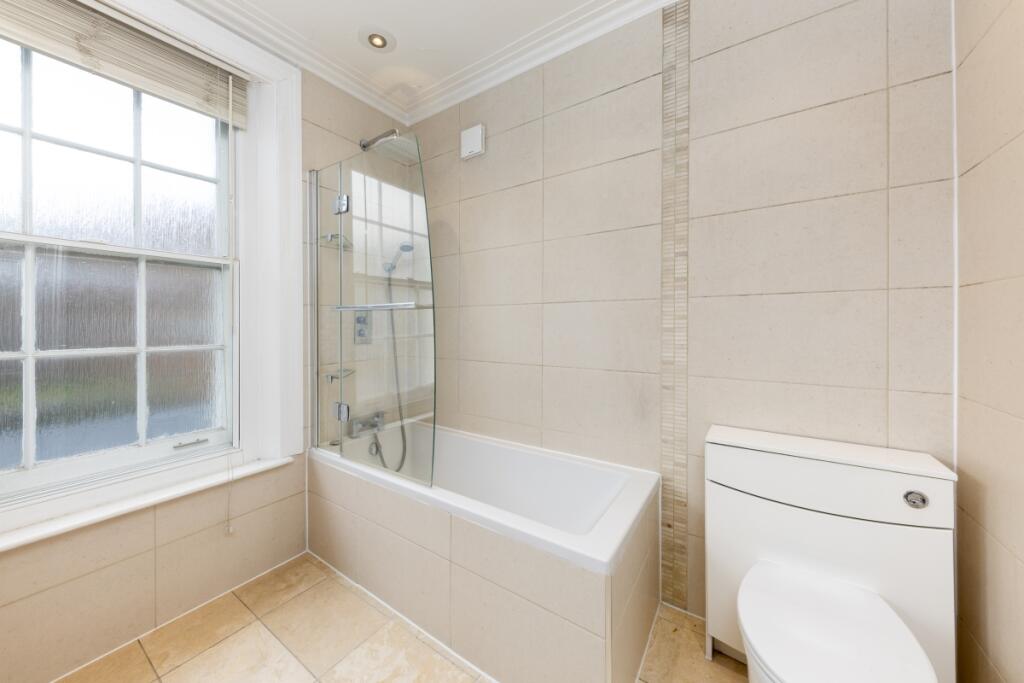 Camden Road 282 T...