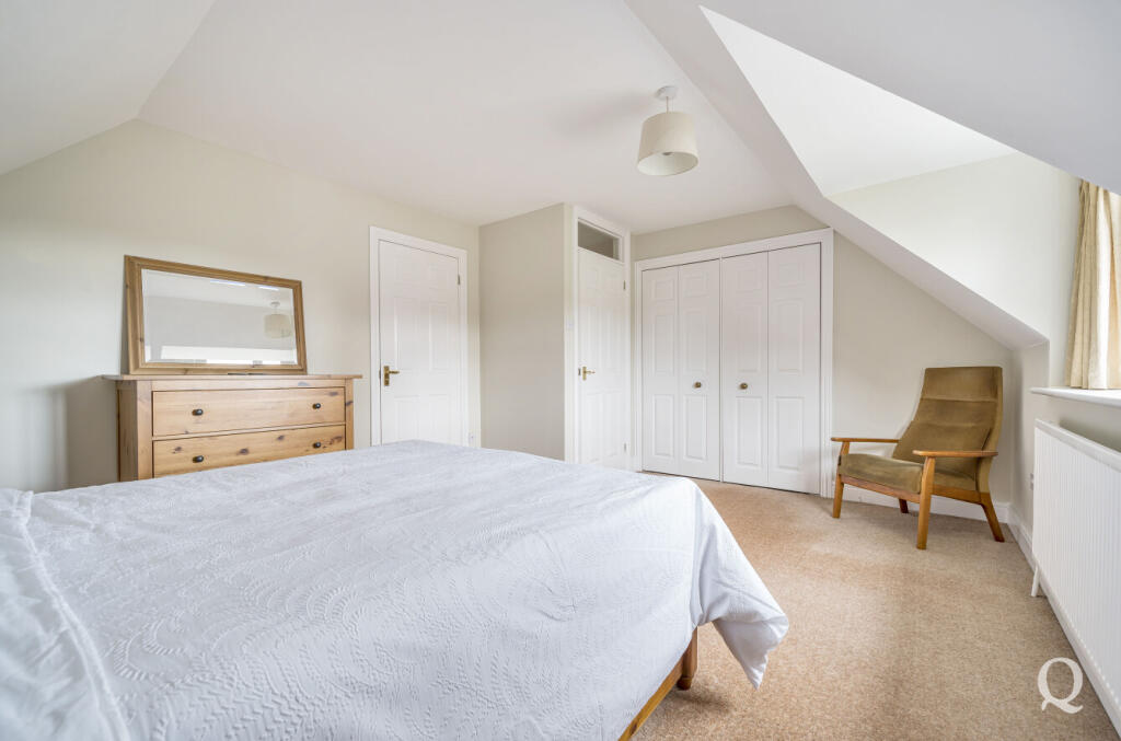 21dd572f-24a5-479...