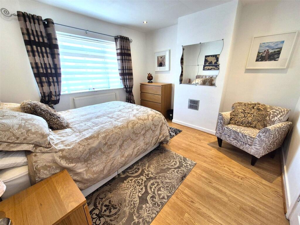 Bedroom No.1
