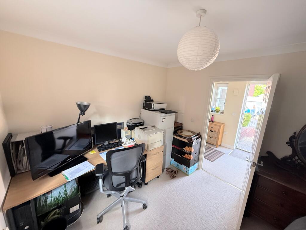 0980FBCF-63BB-4F66-96C5-A755236469E9