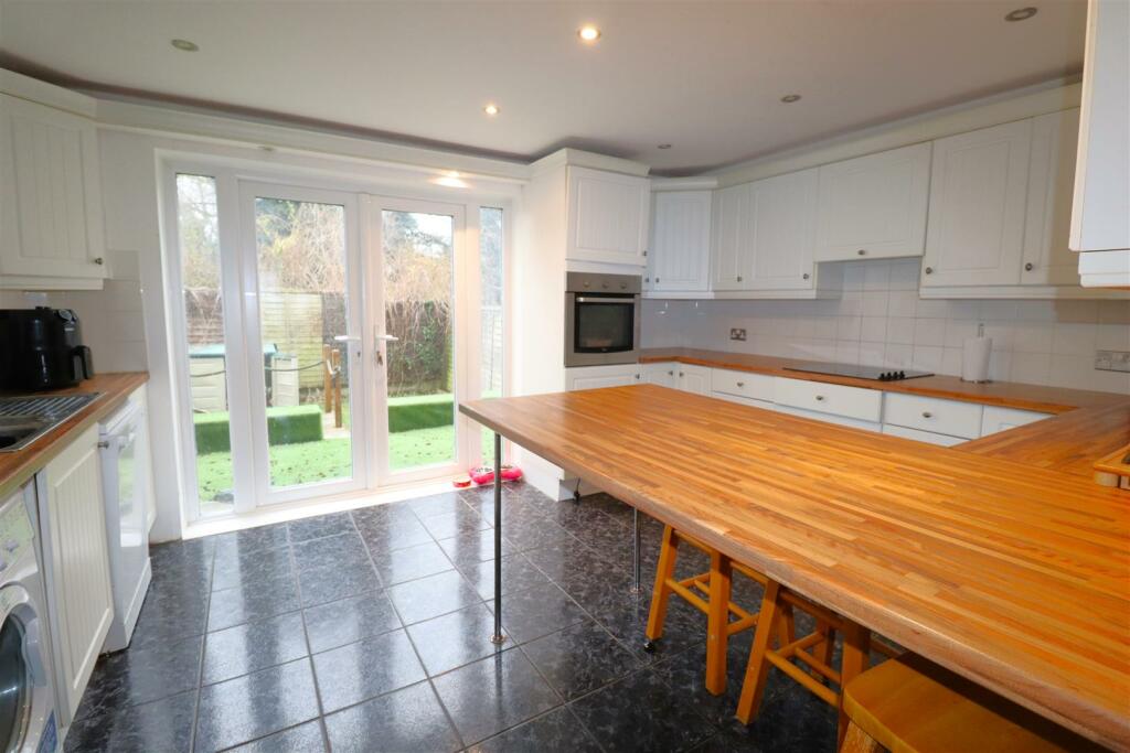 Kitchen/Breakfast Room