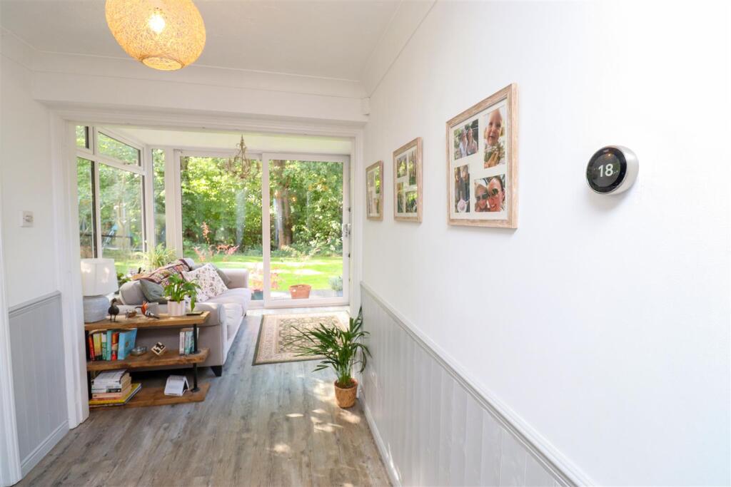 Entrance Hall Leading To Conservatory