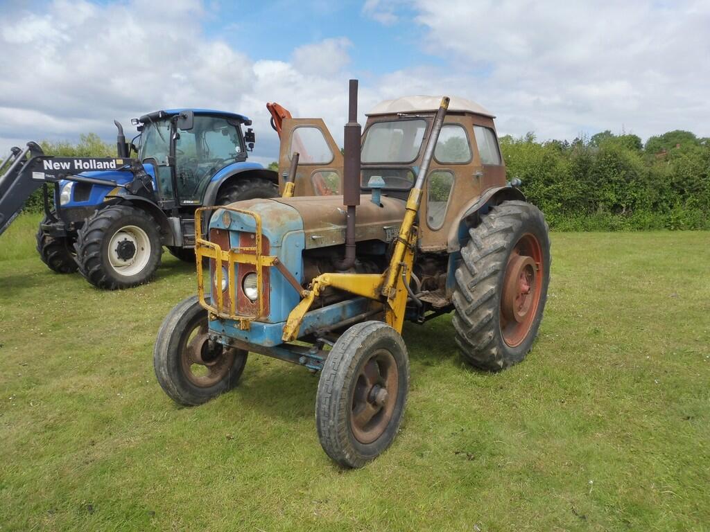 P1070378 - Lot 20...