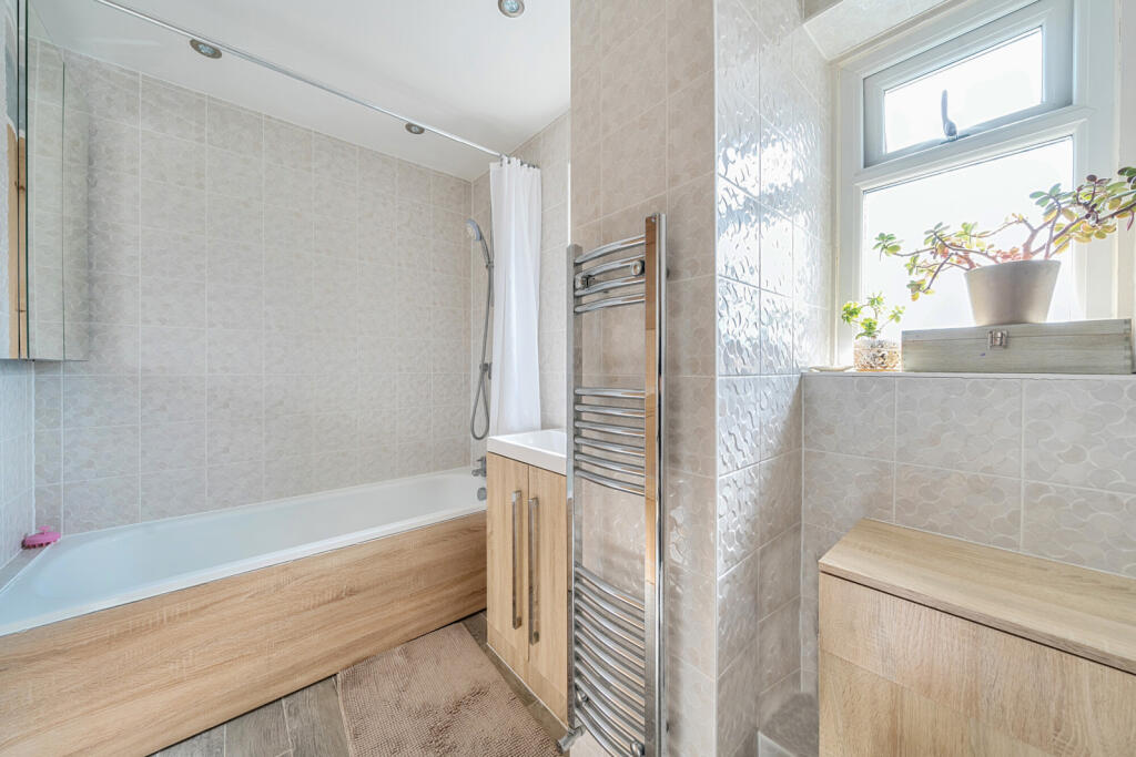 1349825-16-68c43b...