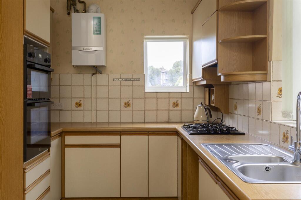 7_Earlsborough_Terrace_32.jpg