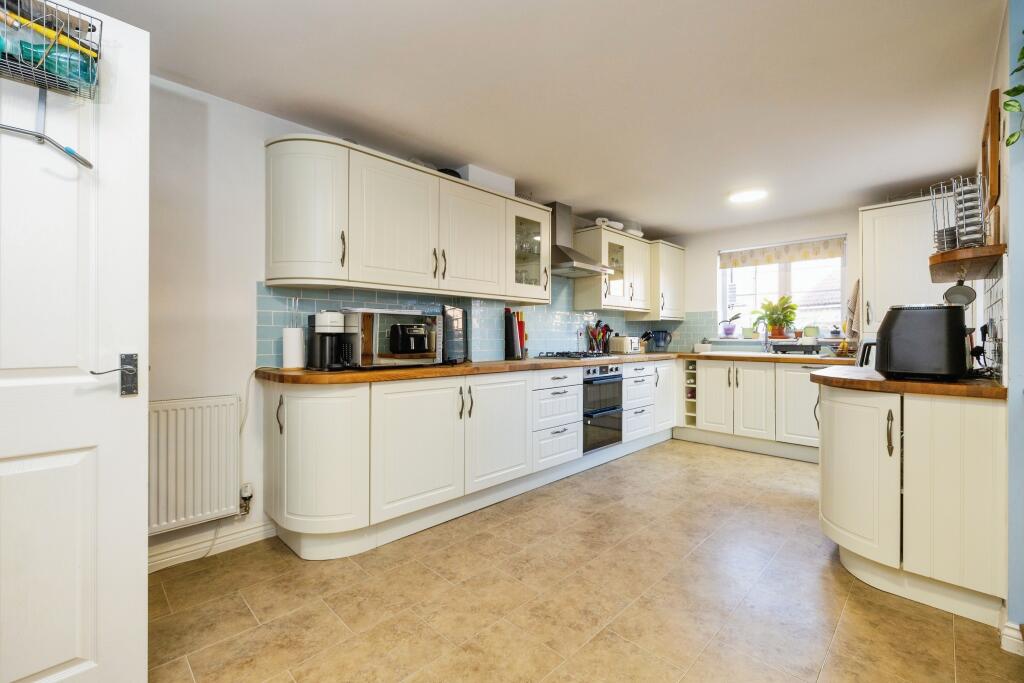 Breakfast/Kitchen