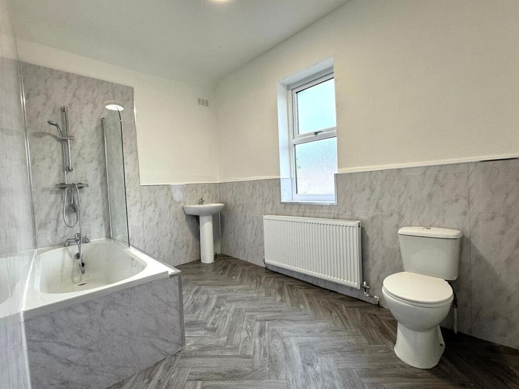 upload_img_2910_674e