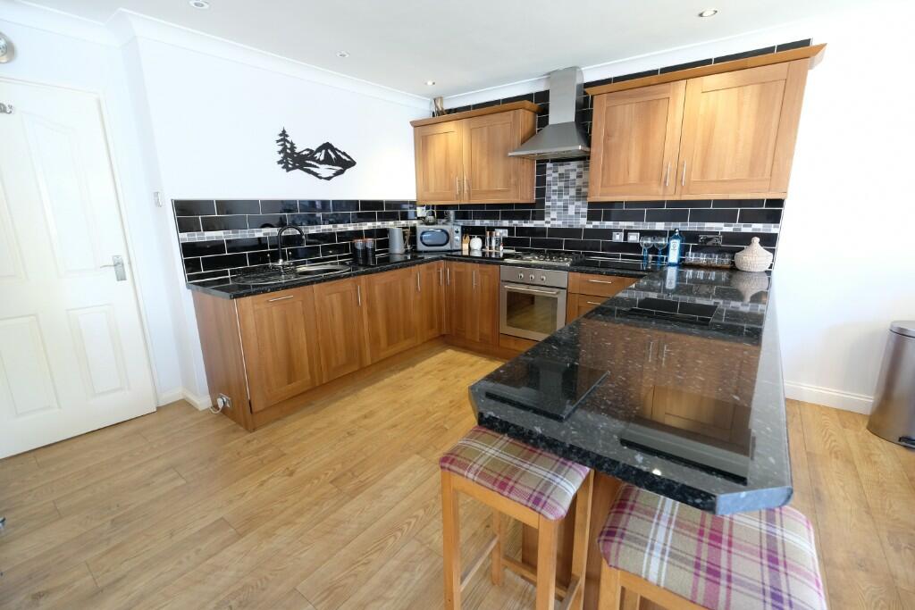 OPEN PLAN ROOM