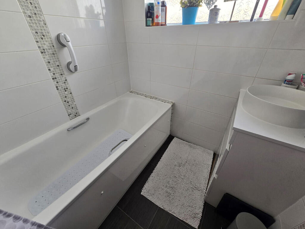 Bathroom (1)