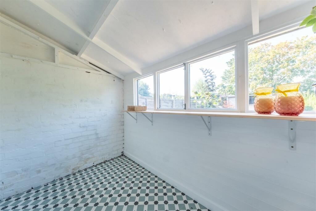 5 Brierley Street-006.jpg