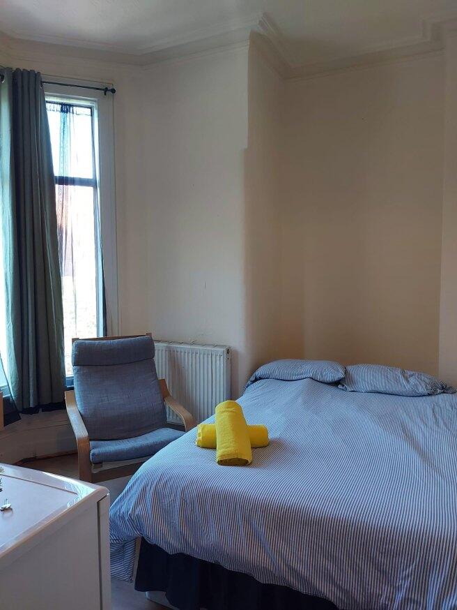 cranhurst-road-nw2-4lj-981657