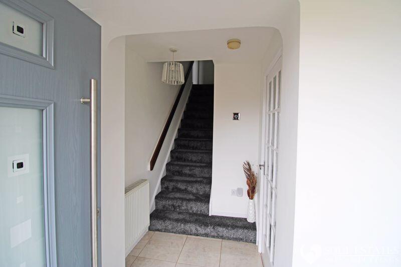 Newcomen Drive, Tipton