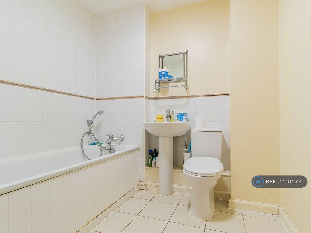Main Bathroom