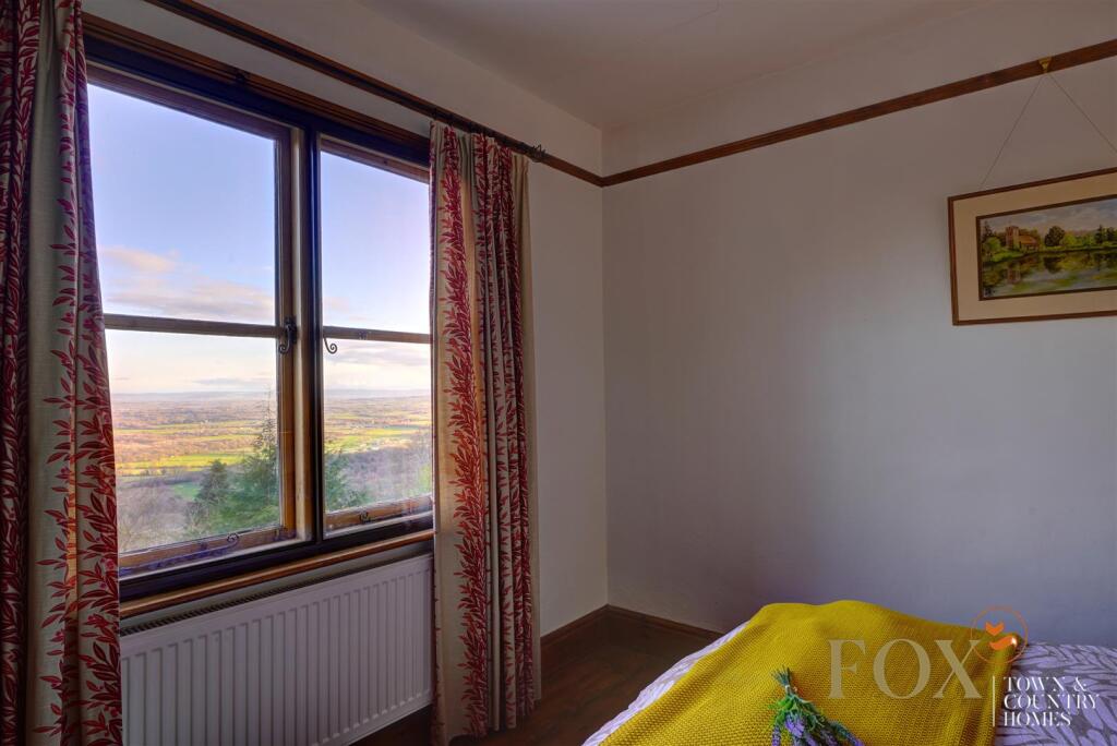 35 Wyche Rd (24).jpg