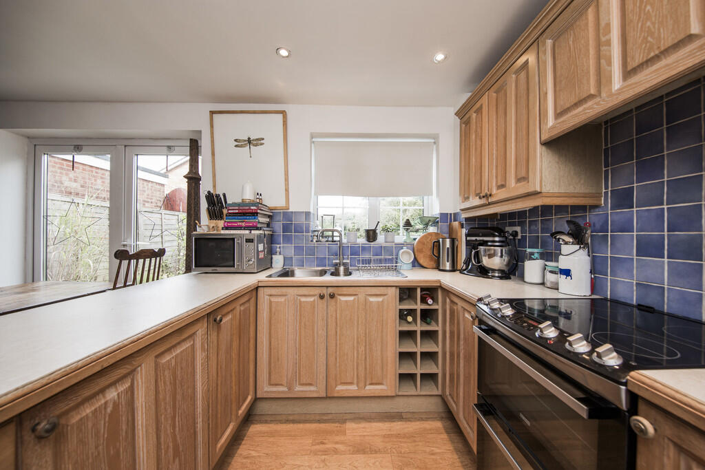 Kitchen 1