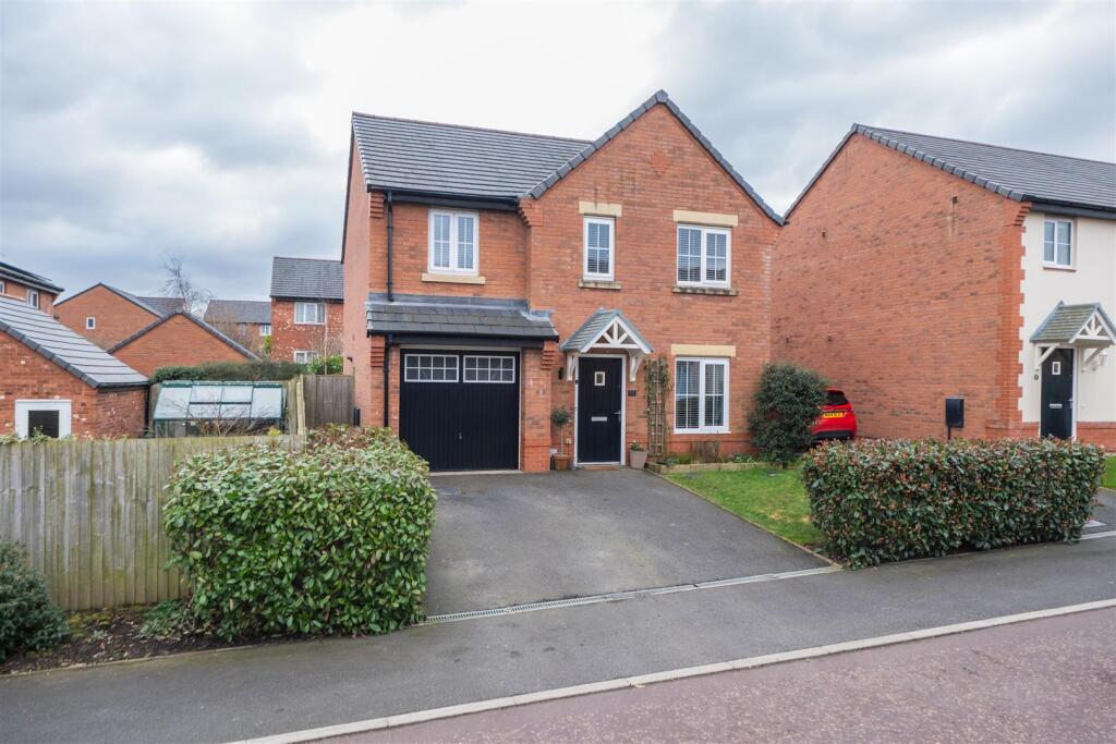 15 Sandford Drive-036.jpg