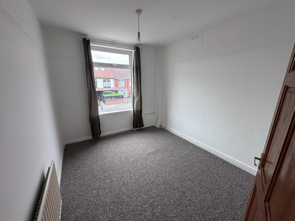 Bedroom 2 right