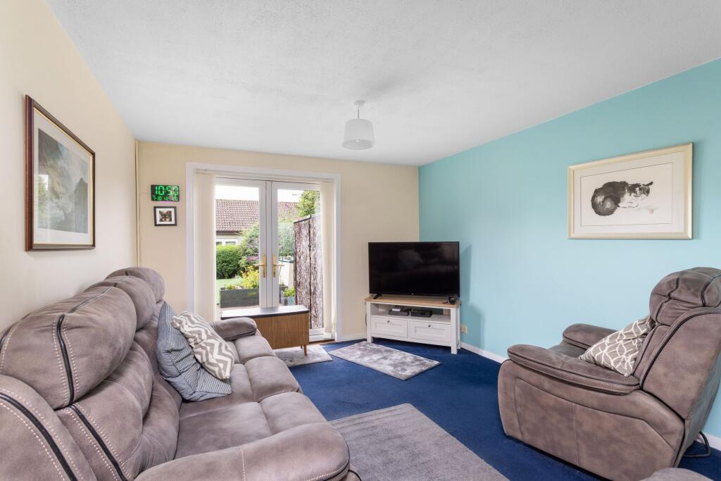 Lounge / Dining Room