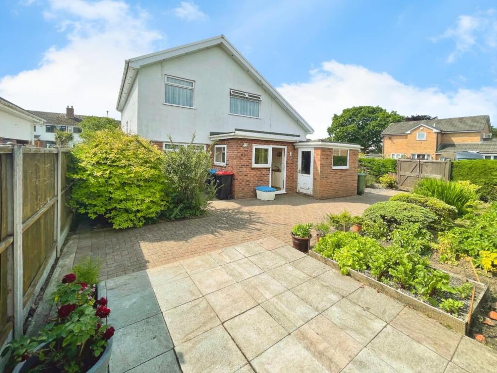 4a351932--4DCD-A6D2-193D1AD9A7C9-71535-000009F06F2