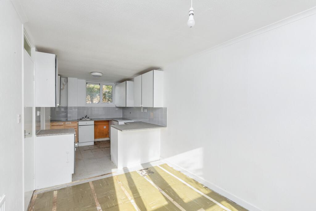 6 Browney Path, Bedford, Bedfordshire, MK41 7XH